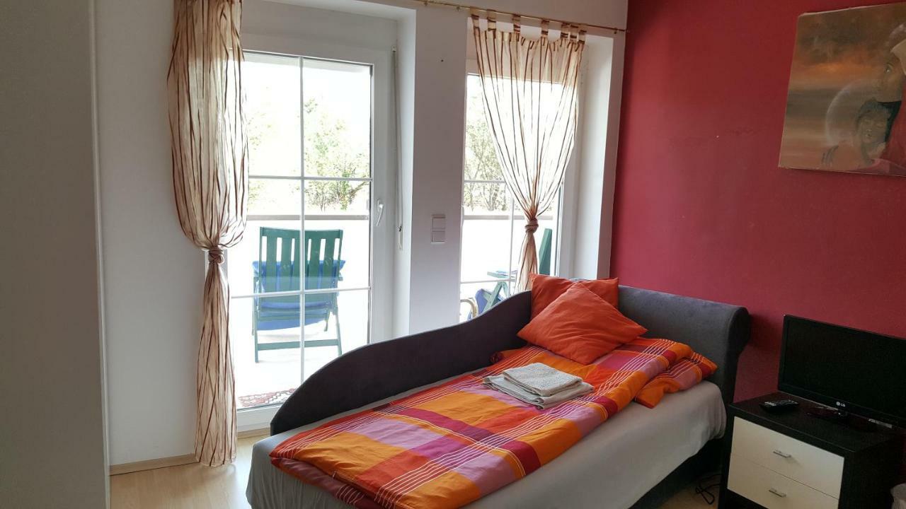 Apartamento Leon'S Silberwald Strasshof an der Nordbahn Exterior foto